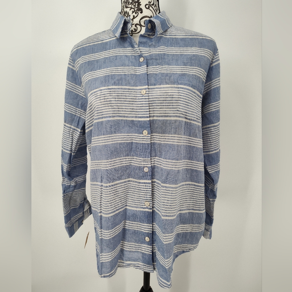NWT Lili's Closet Blue and White Striped Button Down Shirt Womens Medium